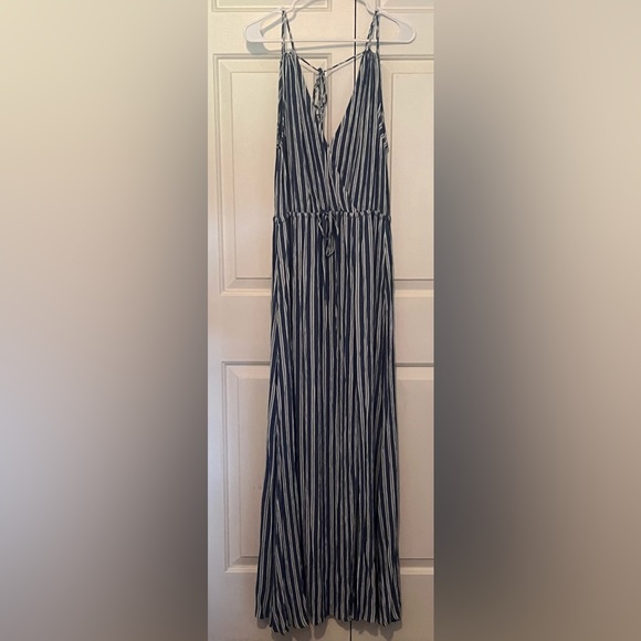 Elan Dresses & Skirts - Ladies boutique dress.